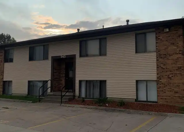 Property at 945 Boston Way Unit A3, Coralville, IA, 52241, 2 beds, 1 bath, [object Object]