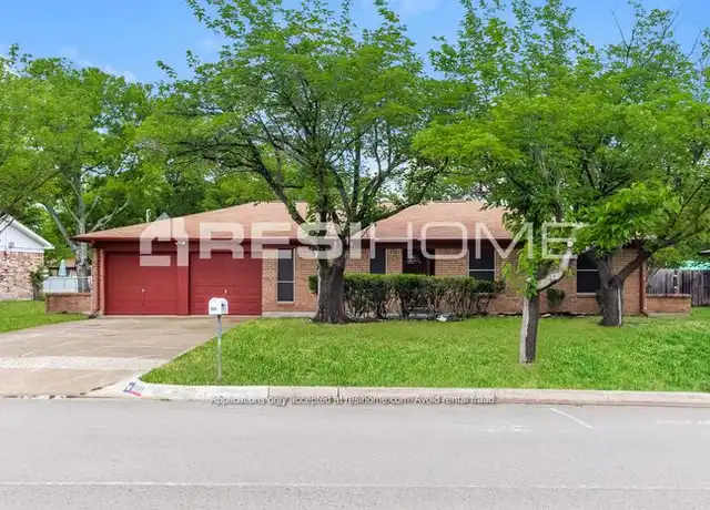 Property at 909 Childers Ave, Benbrook, TX, 76126, 3 beds, 2 baths, [object Object]