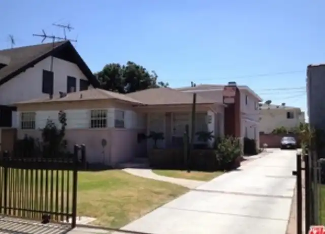 Property at 1104 W 39th Pl, Los Angeles, CA, 90037, 2 beds, 1 bath, [object Object]