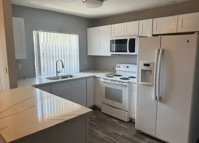 Property at 3104 NW 4th Ave Unit 3, Pompano Beach, FL, 33064, 1 bed, 1 bath, [object Object]