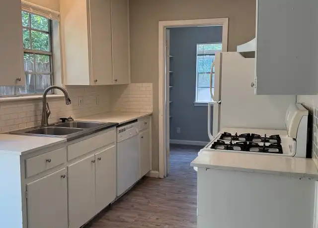 Property at 1910 Westridge Dr Unit A, Austin, TX, 78704, 2 beds, 1 bath, [object Object]