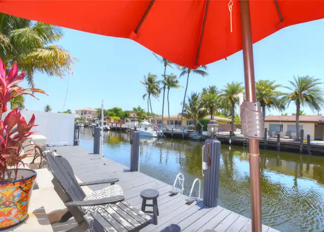 Property at 2228 SE 10th St, Pompano Beach, FL, 33062, 3 beds, 2 baths, [object Object]