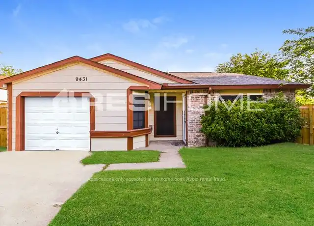 Property at 9431 Kerrville St, Dallas, TX, 75227, 3 beds, 2 baths, [object Object]