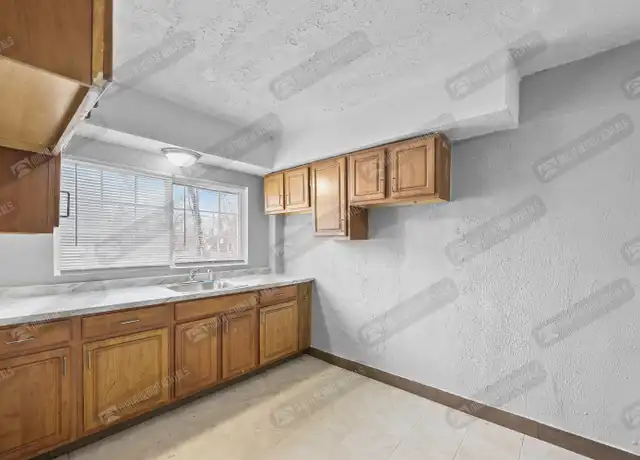 Property at 5060 Lakewood St Unit 6, Detroit, MI, 48213, 1 bed, 1 bath, [object Object]