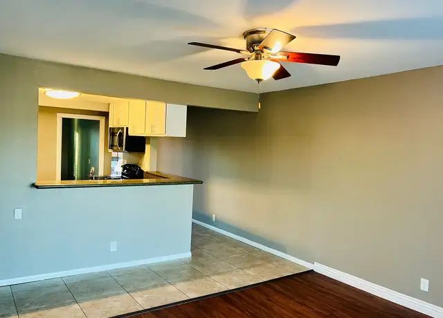 Photo of 415 Plymouth Dr, Vista, CA 92083