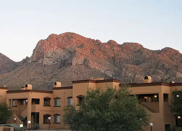 Photo of 9901 N Oracle Rd, Tucson, AZ 85704