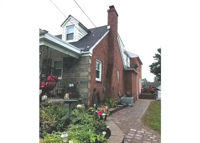 Property at 52 Ardmore Ave, Runnemede, NJ, 08078, 2 beds, 1 bath, [object Object]