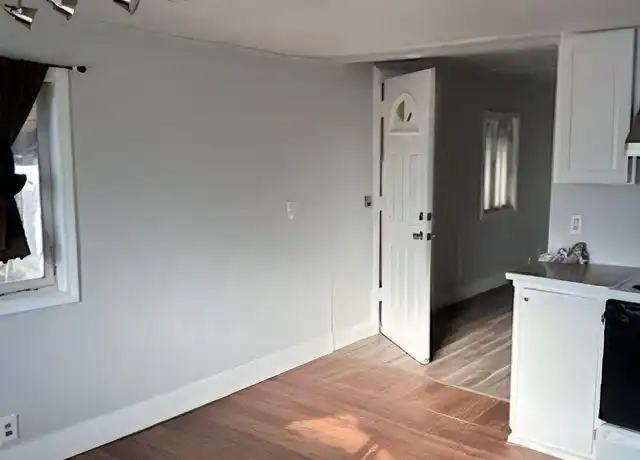 Property at 1317 E Elgin St #4, Caldwell, ID, 83605, 1 bed, 1 bath, [object Object]