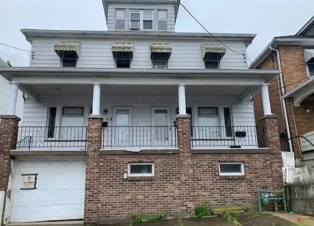 Property at 33 Coal St, Nanticoke, PA, 18634, 3 beds, 1.5 baths, [object Object]