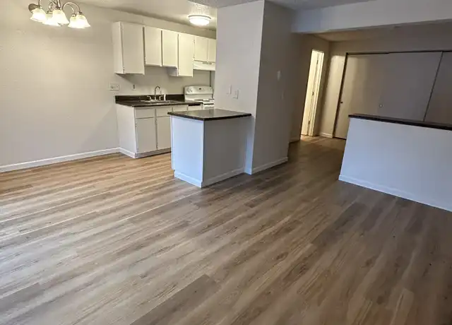 Property at 2300 E Barnett Rd Unit 13, Medford, OR, 97504, 0 beds, 1 bath, [object Object]