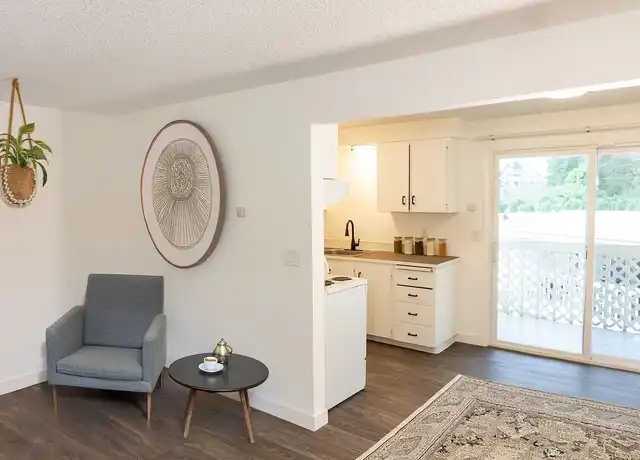 Property at Cascade Terrace Apartments - 2401 Cascade Pl W, University Place, WA, 98466, 2 beds, 1 bath, [object Object]