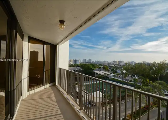 Property at 300 Three Islands Blvd #308, Hallandale Beach, FL, 33009, 1 bed, 2 baths, [object Object]