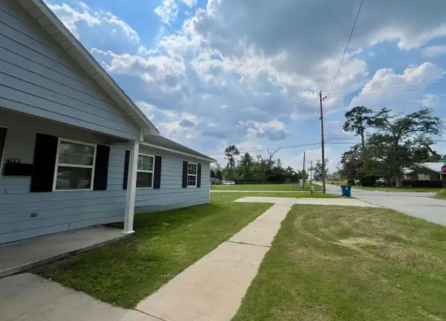 Property at 403-405 E 6th St, Vidalia, GA, 30474, 2 beds, 2 baths, [object Object]