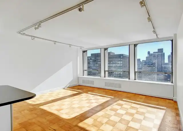 Property at 300 E 33rd St Unit 18P, New York, NY, 10016, 1 bed, 1 bath, [object Object]