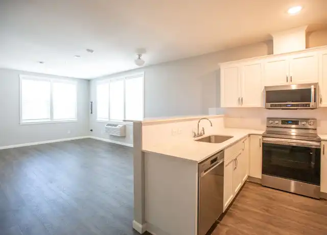 Property at 7100 N Greenwich Ave Unit 10, Portland, OR, 97217, 2 beds, 1.5 baths, [object Object]