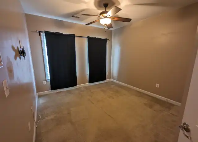 Property at 42632 Offenham Ter, Chantilly, VA, 20152, 1 bed, 1 bath, [object Object]