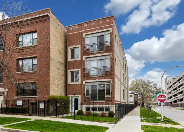 Property at 2701 N Campbell Ave #1, Chicago, IL, 60647, 3 beds, 3 baths, [object Object]