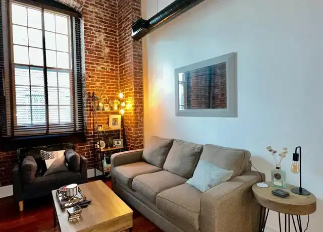 Property at 136 N Bread St #109, Philadelphia, PA, 19106, 1 bed, 1.5 baths, [object Object]