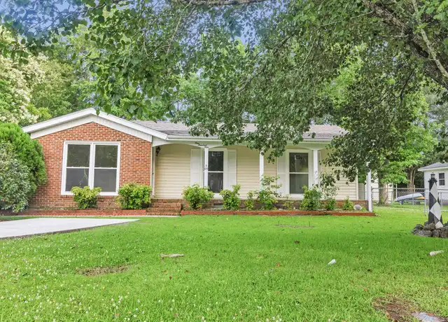 Property at 109 Elizabeth St, Havelock, NC, 28532, 4 beds, 1.5 baths, [object Object]