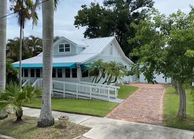 Property at 221 Durrance St, Punta Gorda, FL, 33950, 3 beds, 2 baths, [object Object]