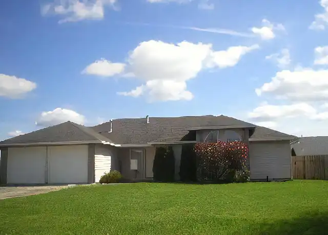 Property at 713 SE 127th Ct, Vancouver, WA, 98683, 3 beds, 2 baths, [object Object]