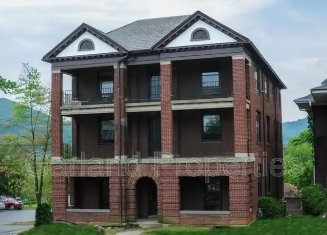 Property at 356 Walnut Ave SW Unit C, Roanoke, VA, 24016, 1 bed, 1 bath, [object Object]