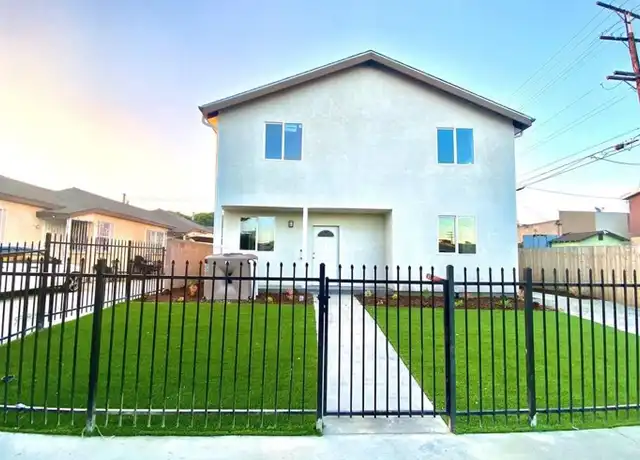 Property at 1019 E 84th Pl Unit 84(1019), Los Angeles, CA, 90001, 5 beds, 3.5 baths, [object Object]
