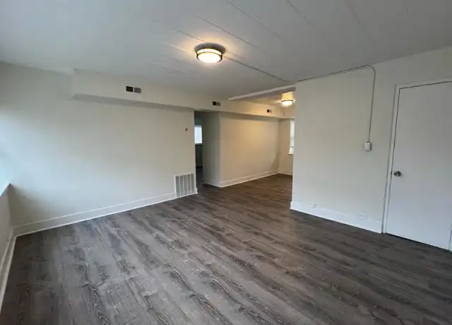 Property at 6015 N Fairfield Ave Unit 1N, Chicago, IL, 60659, 2 beds, 1 bath, [object Object]