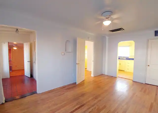 Property at 1221 Copper Ave NE, Albuquerque, NM, 87106, 1 bed, 1 bath, [object Object]