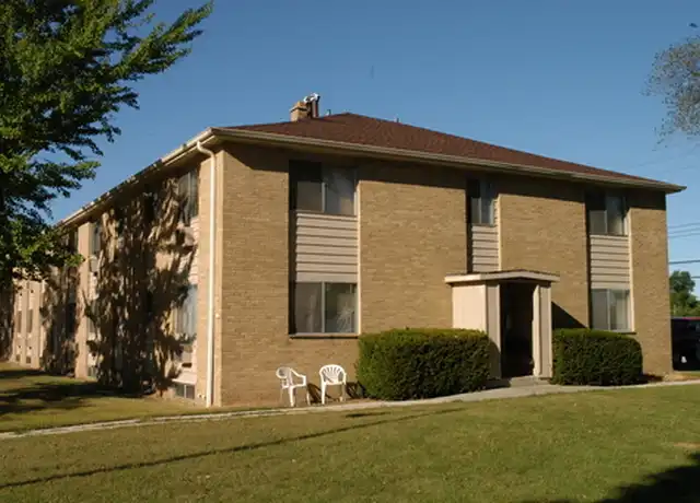 Property at 4100 S 51st St Unit 23, Milwaukee, WI, 53220, 1 bed, 1 bath, [object Object]