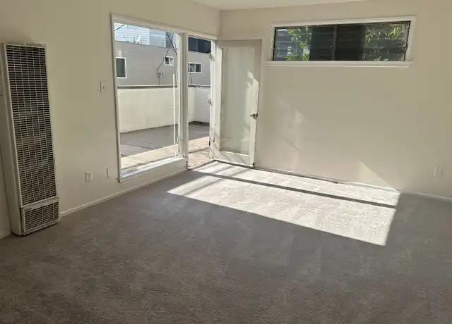 Property at 3745 Jasmine Ave Unit 4107, Los Angeles, CA, 90034, 1 bed, 1 bath, [object Object]