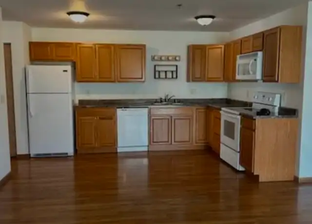 Property at 16210 Ridgeview Dr Unit 411, Galesville, WI, 54630, 2 beds, 2 baths, [object Object]