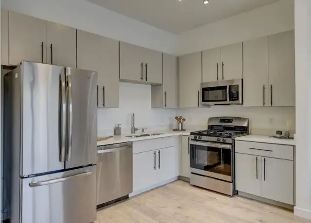 Property at 1002 Division St, Nashville, TN, 37203, 2 beds, 2 baths, [object Object]