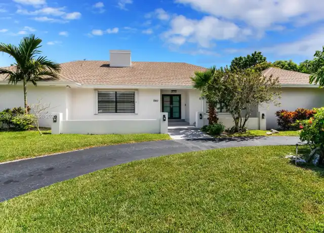 Property at 7860 SW 180th St, Palmetto Bay, FL, 33157, 4 beds, 3 baths, [object Object]
