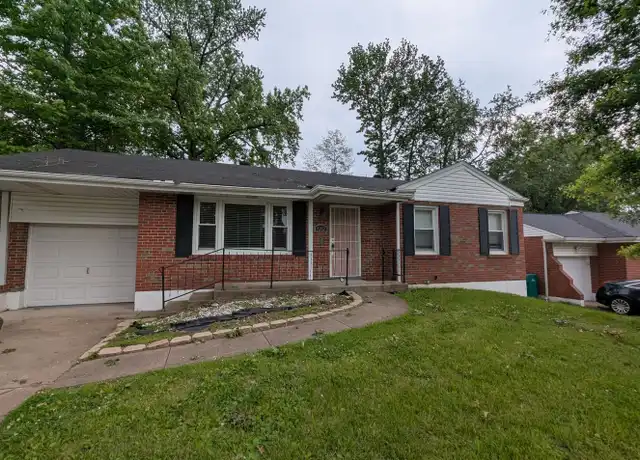 Property at 9212 Longridge Dr, Saint Louis, MO, 63137, 2 beds, 1 bath, [object Object]