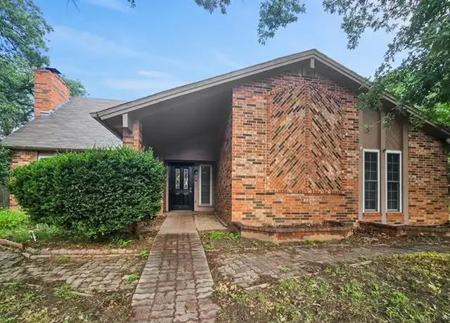 Property at 1012 Wood Ridge Dr, Azle, TX, 76020, 3 beds, 2 baths, [object Object]