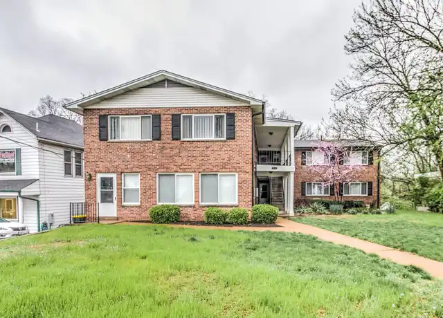 Property at 7848 Big Bend Blvd Unit 5, Webster Groves, MO, 63119, 1 bed, 1 bath, [object Object]