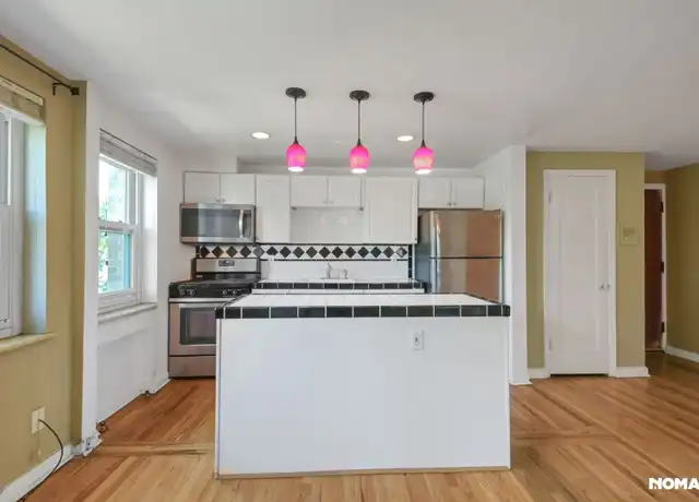 Property at 505 N Logan St, Denver, CO, 80203, 2 beds, 1 bath, [object Object]