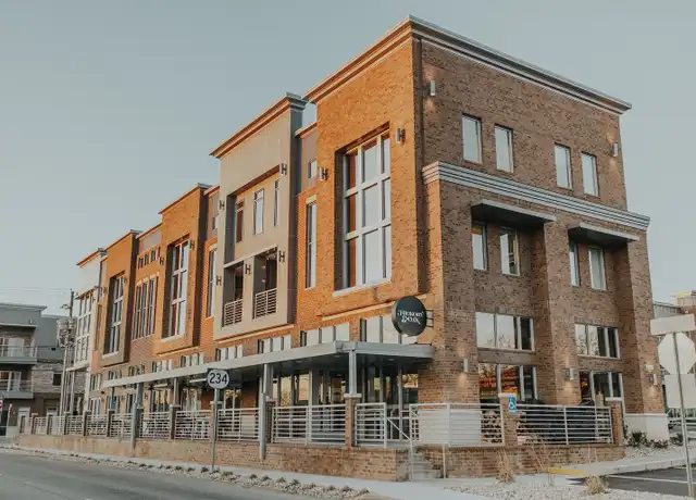 Property at 705 State St Unit 35, Bowling Green, KY, 42101, 1 bed, 1 bath, [object Object]