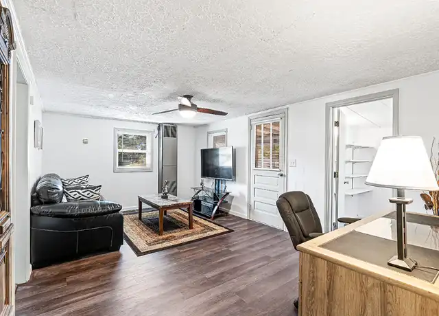 Property at 40 Collins Village Cir, Waterloo, SC, 29384, 2 beds, 1 bath, [object Object]