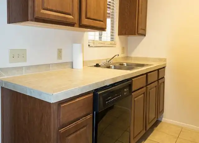 Property at 1810 E Blacklidge Dr, Tucson, AZ, 85719, 2 beds, 1 bath, [object Object]