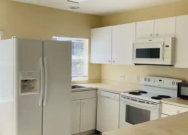 Property at 4903 York St Unit 1-8, Cape Coral, FL, 33904, 2 beds, 2 baths, [object Object]
