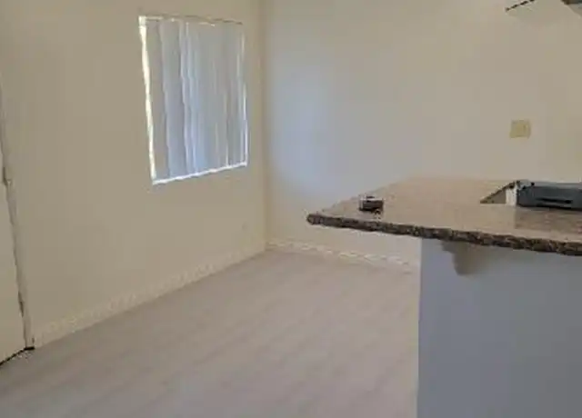 Property at 323 W 11th St Unit 17, Upland, CA, 91786, 1 bed, 1 bath, [object Object]