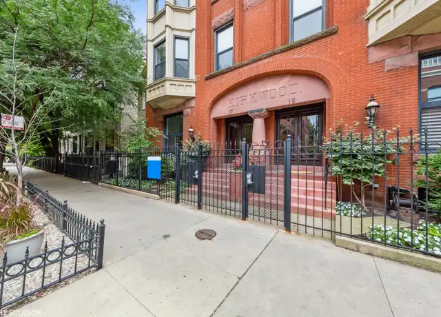 Property at 15 E Division St Unit 2W, Chicago, IL, 60610, 2 beds, 2 baths, [object Object]