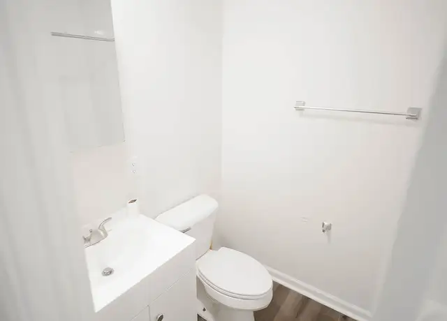 Photo of 72 Hamilton Park, Columbus, OH 43203
