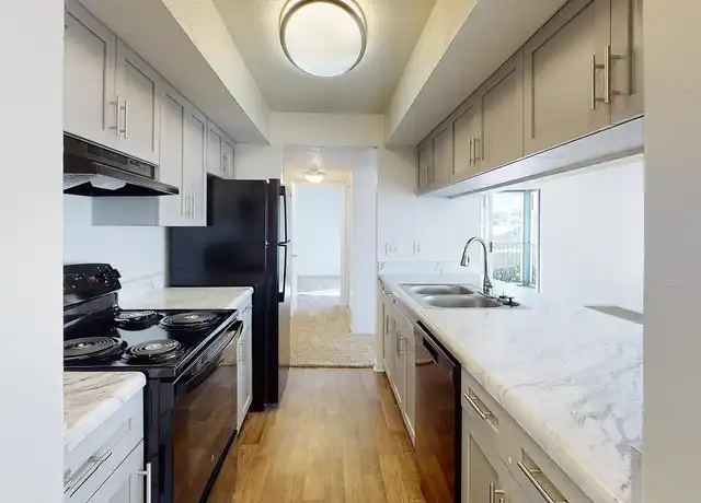 Property at 100 Brookridge Trl, Nashville, TN, 37211, 2 beds, 1.5-2 baths, [object Object]