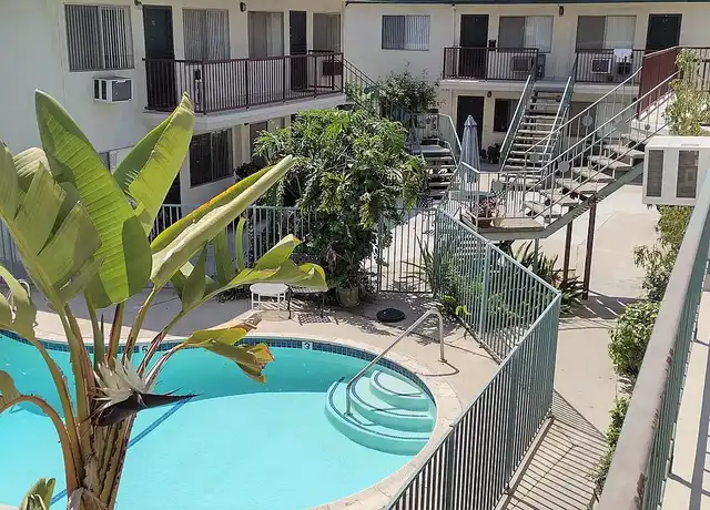 Property at 100 S. Altadena Drive - 100 S Altadena Dr, Pasadena, CA, 91107, 1 bed, 2 baths, [object Object]