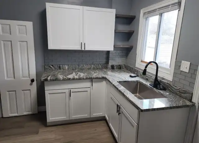 Property at 1624 Macomber St, Toledo, OH, 43606, 3 beds, 1.5 baths, [object Object]