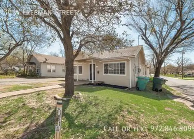 Property at 930 W Freeman St, Sherman, TX, 75092, 3 beds, 2 baths, [object Object]