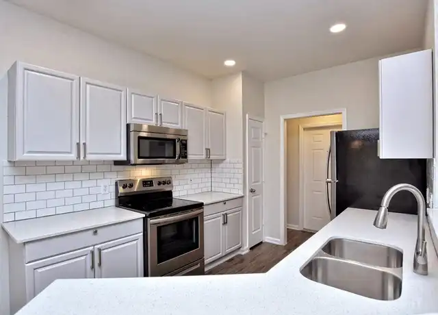 Property at 21511 Pershing Ave Unit A, Lago Vista, TX, 78645, 3 beds, 2 baths, [object Object]